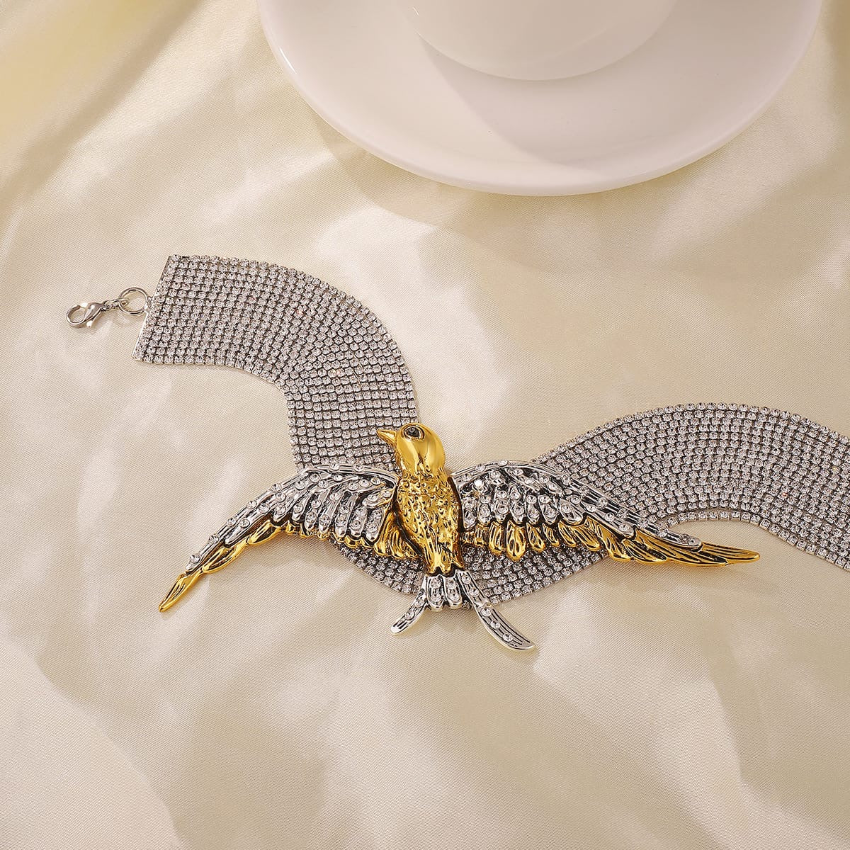 Statement bird necklace