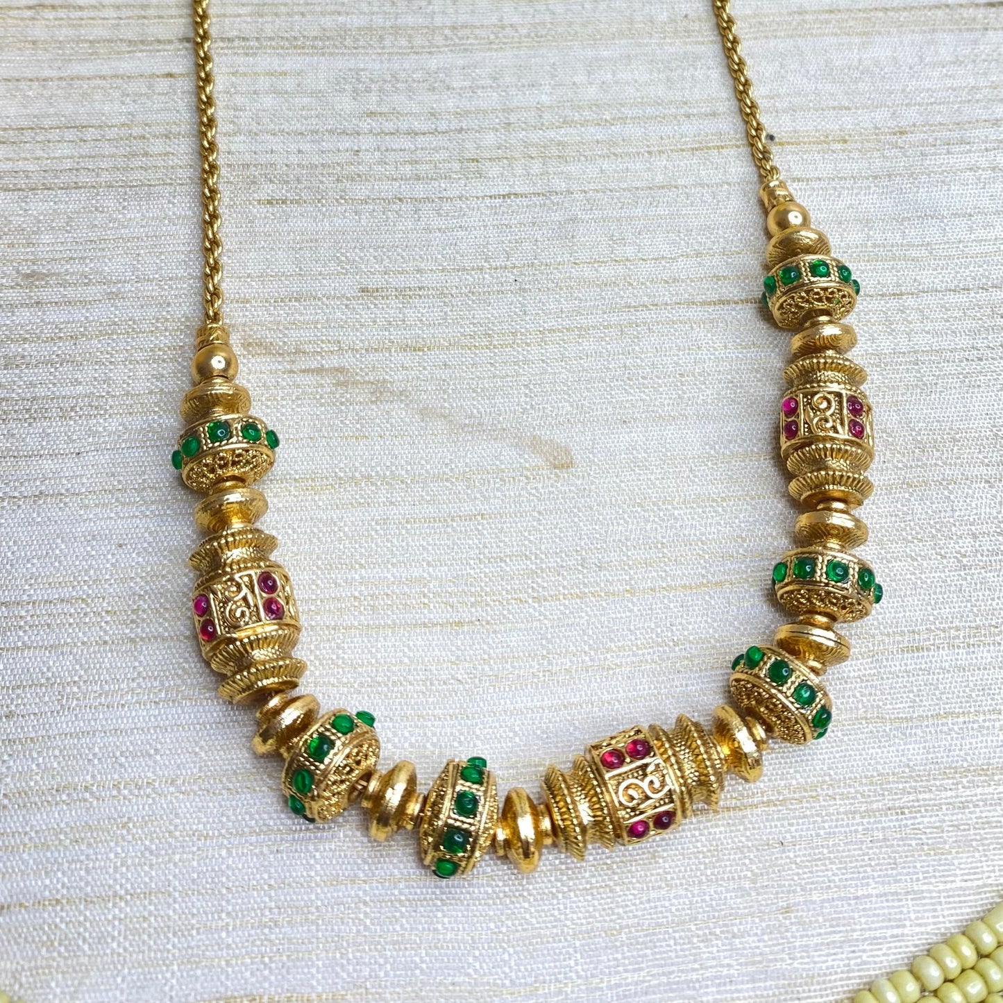 Matte antique necklace