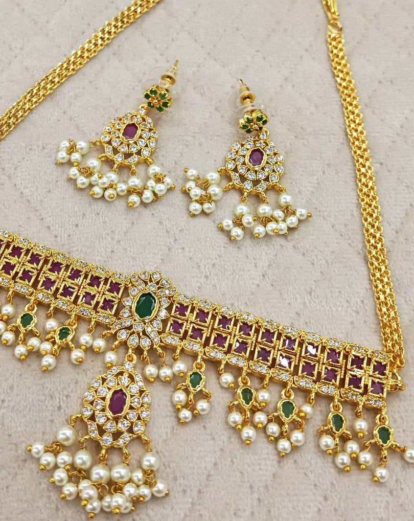 Golden Pearl Choker Set