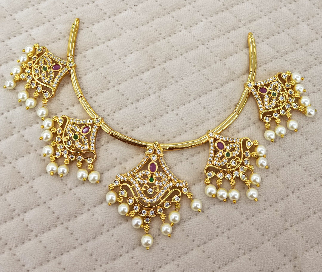 Pearl Chandelier Set
