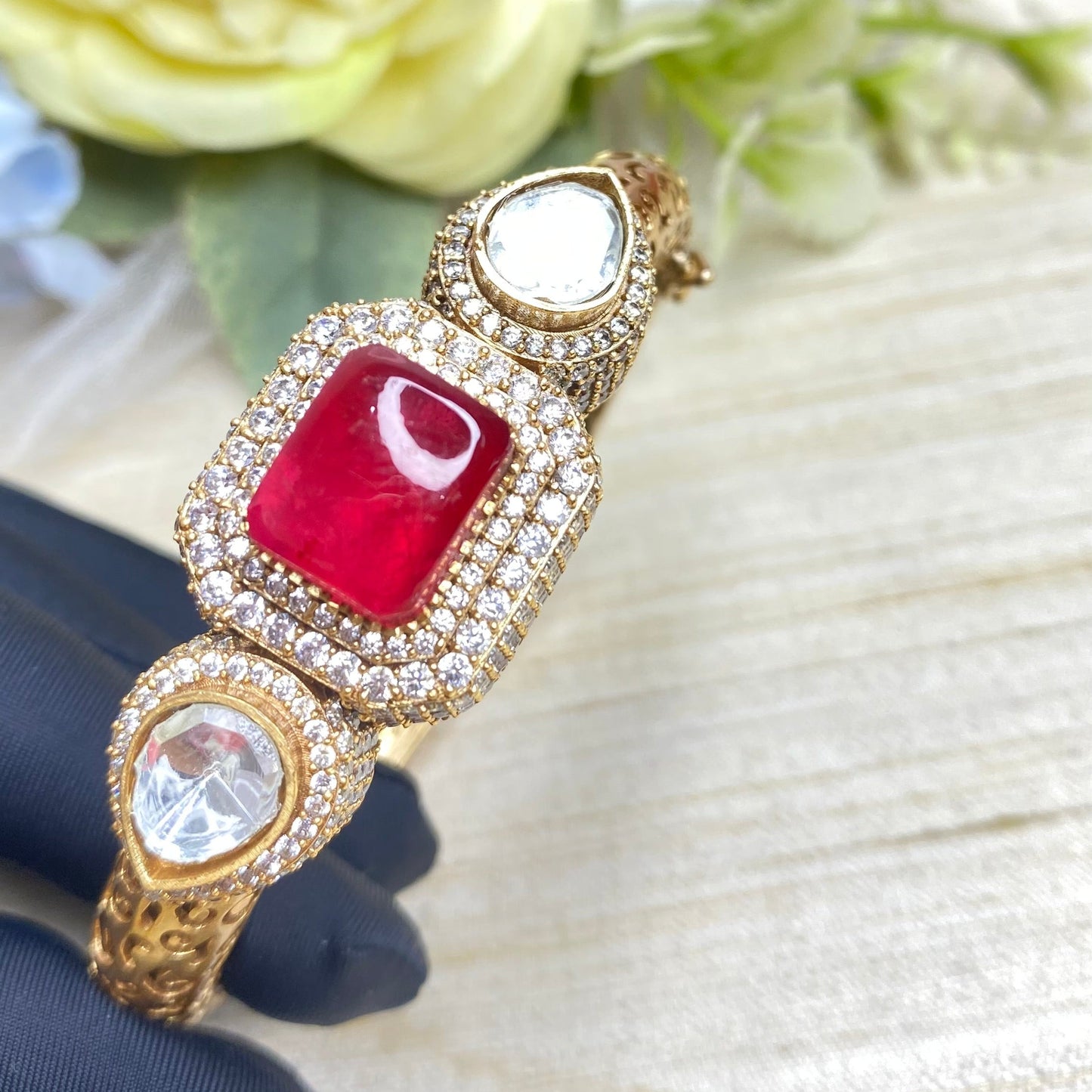 Kundan bracelet