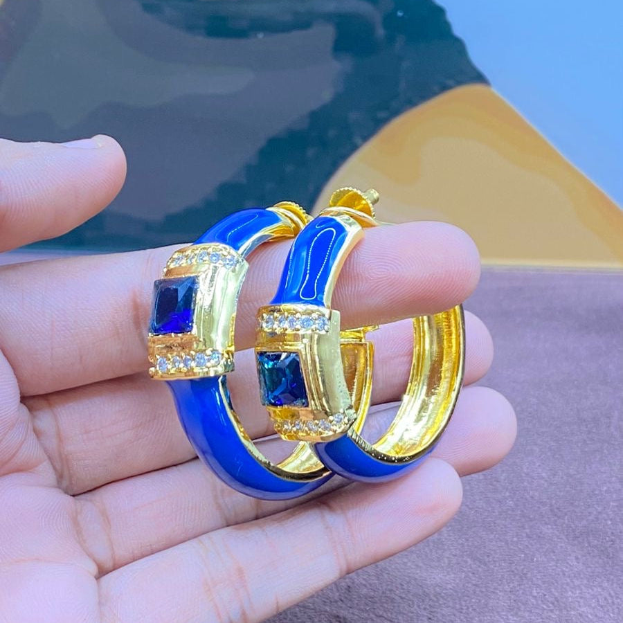 Orbit glow hoops