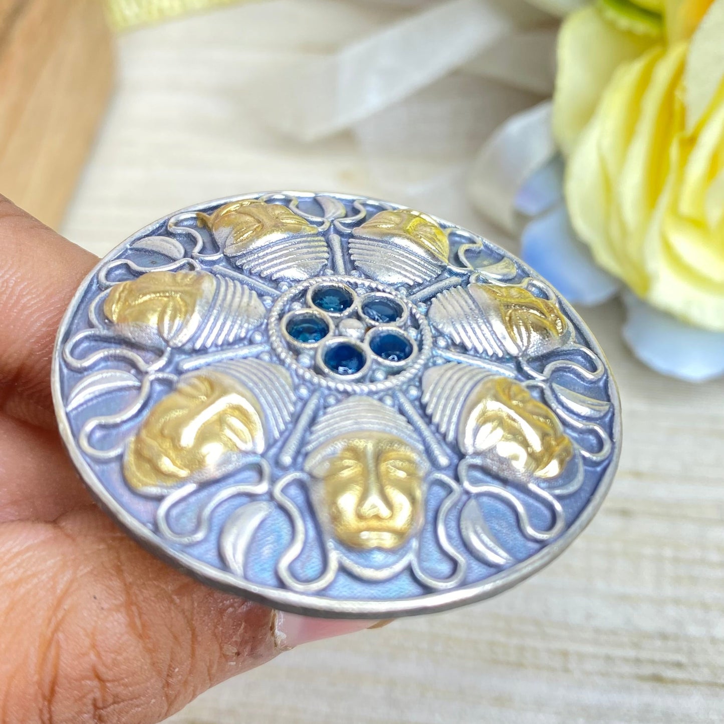 Heritage blossom ring