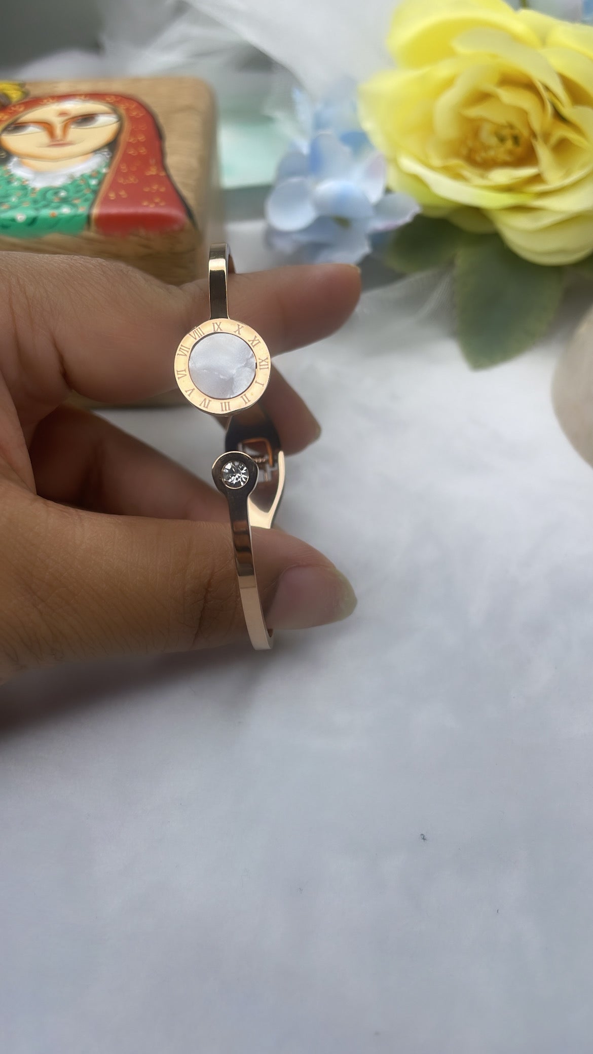 Mop Anti Tarnish Bracelet*