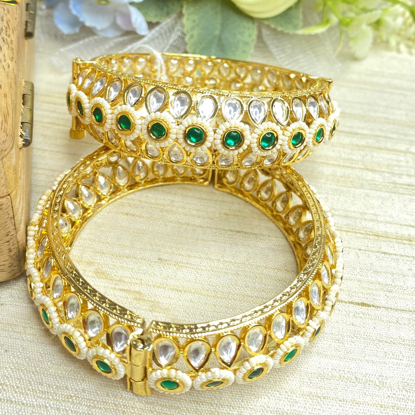 Beautiful kundan Pearl bangles