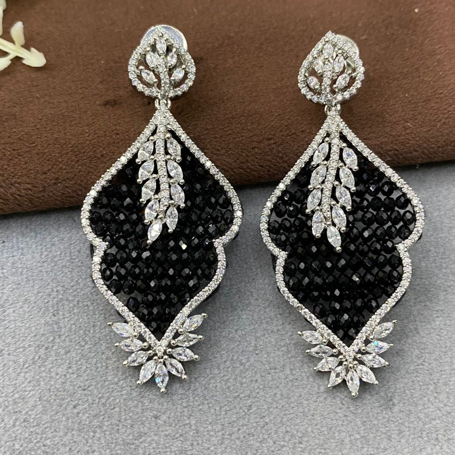 Midnight sparkle Earrings ❤️