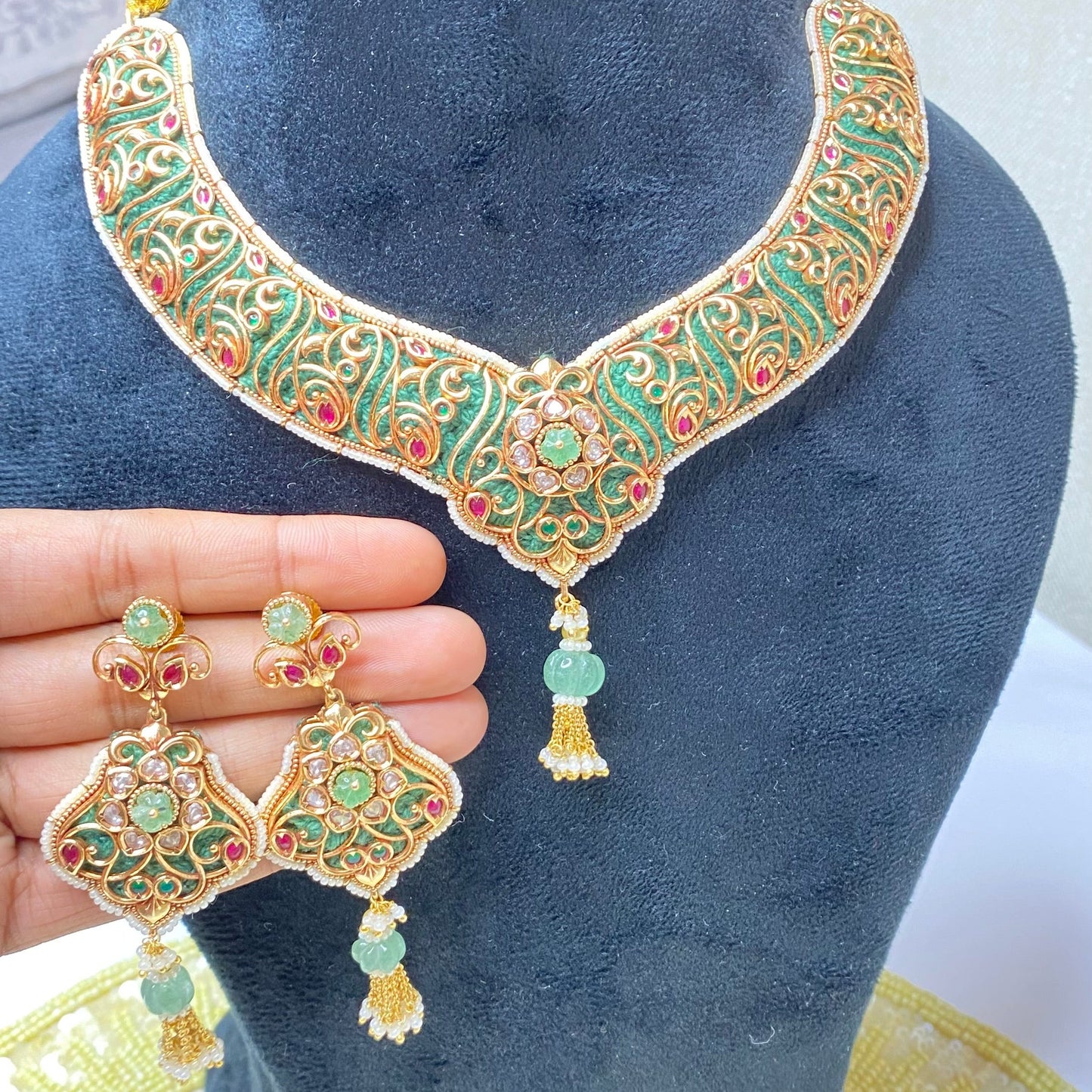 Rajsi Abhar Necklace