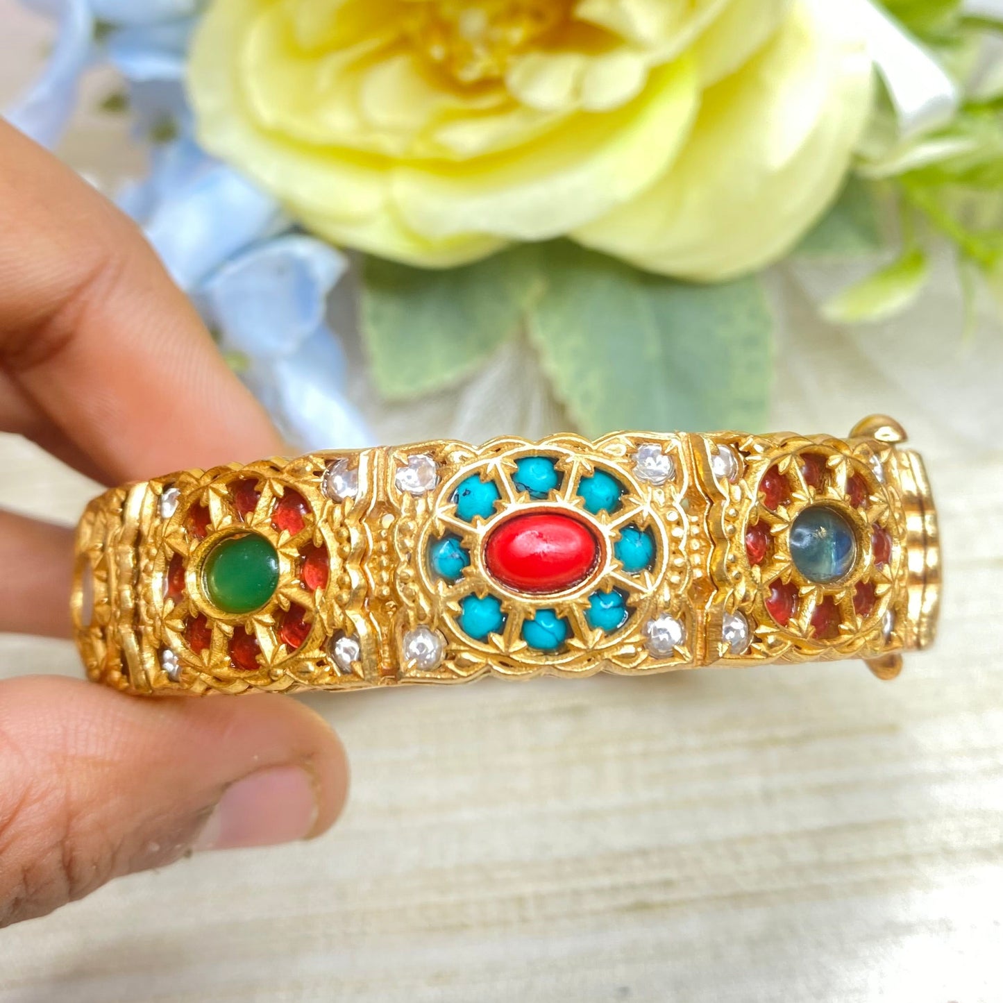 Kundan bracelet