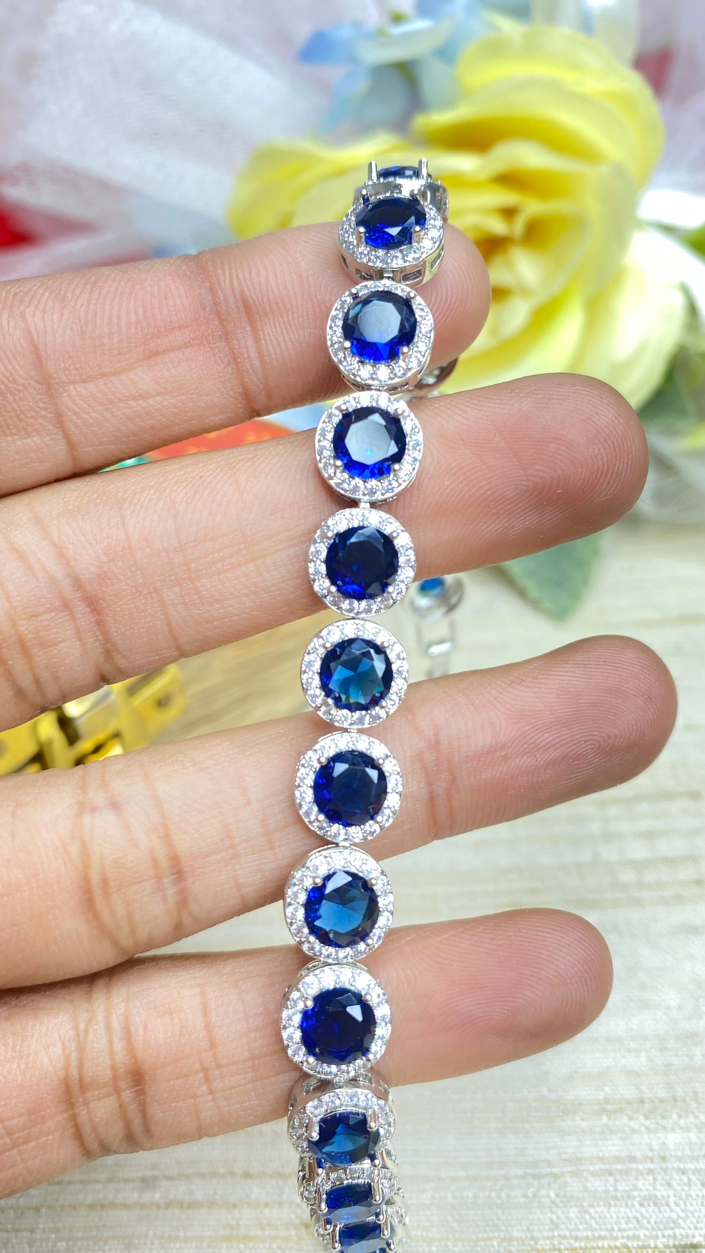 Affinity dream chain bracelet