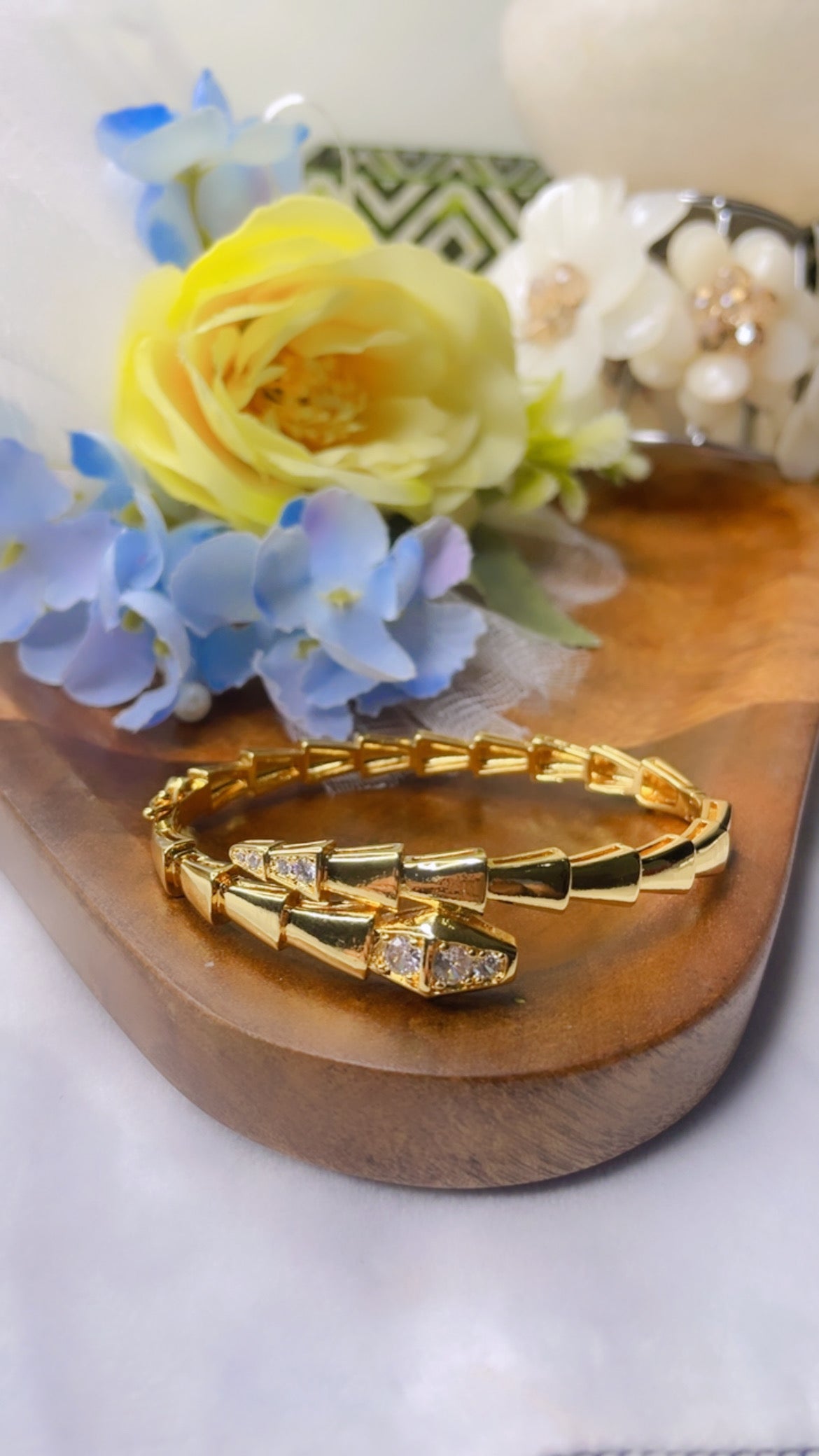 SNAKE BRACELET*