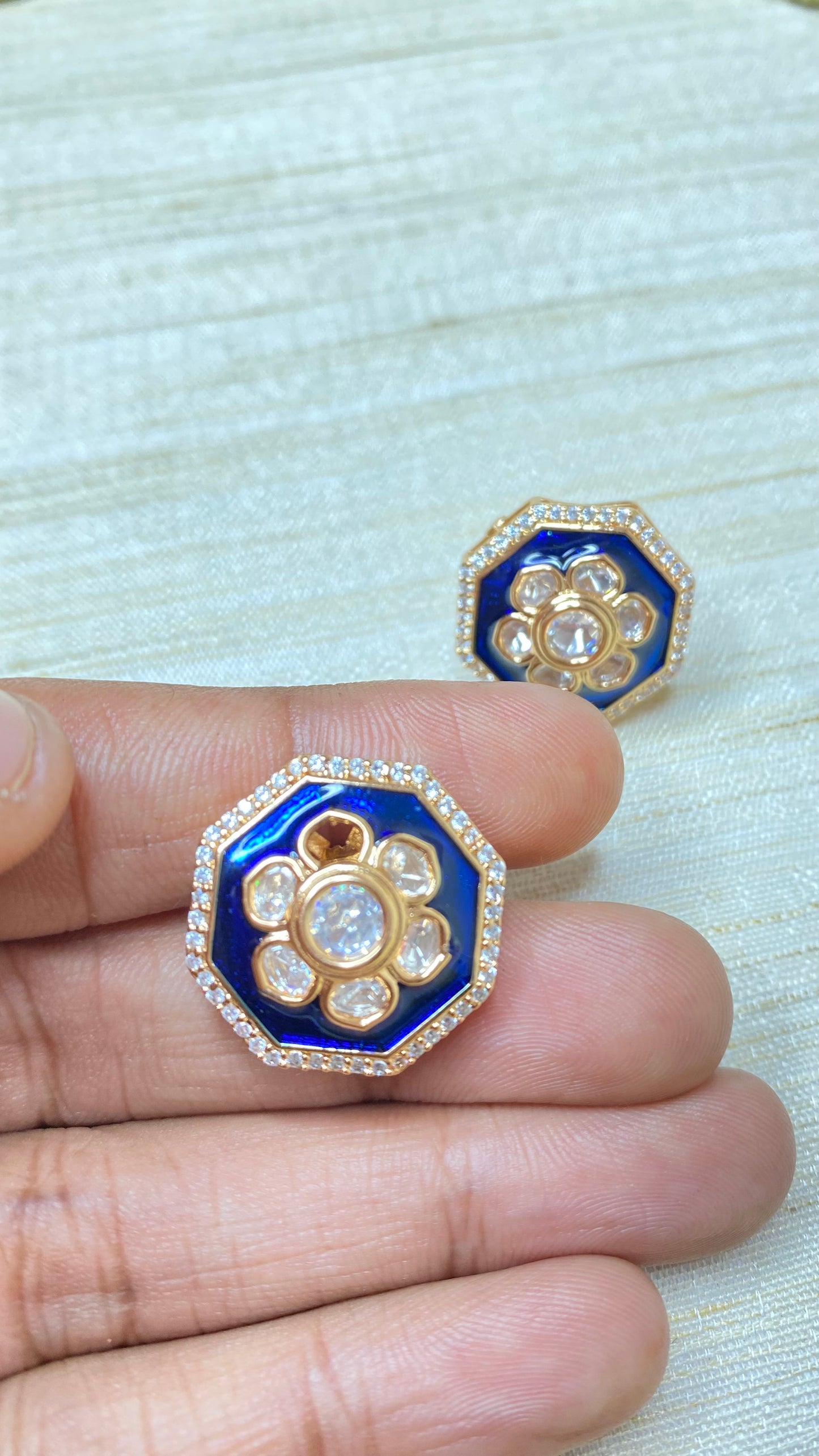 Kundan studs