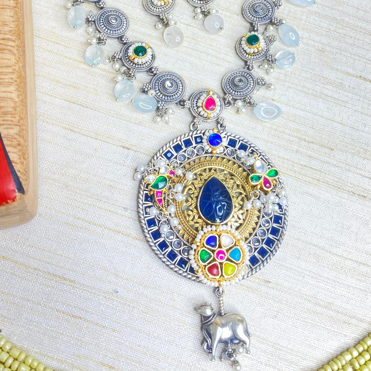 Darkened necklace