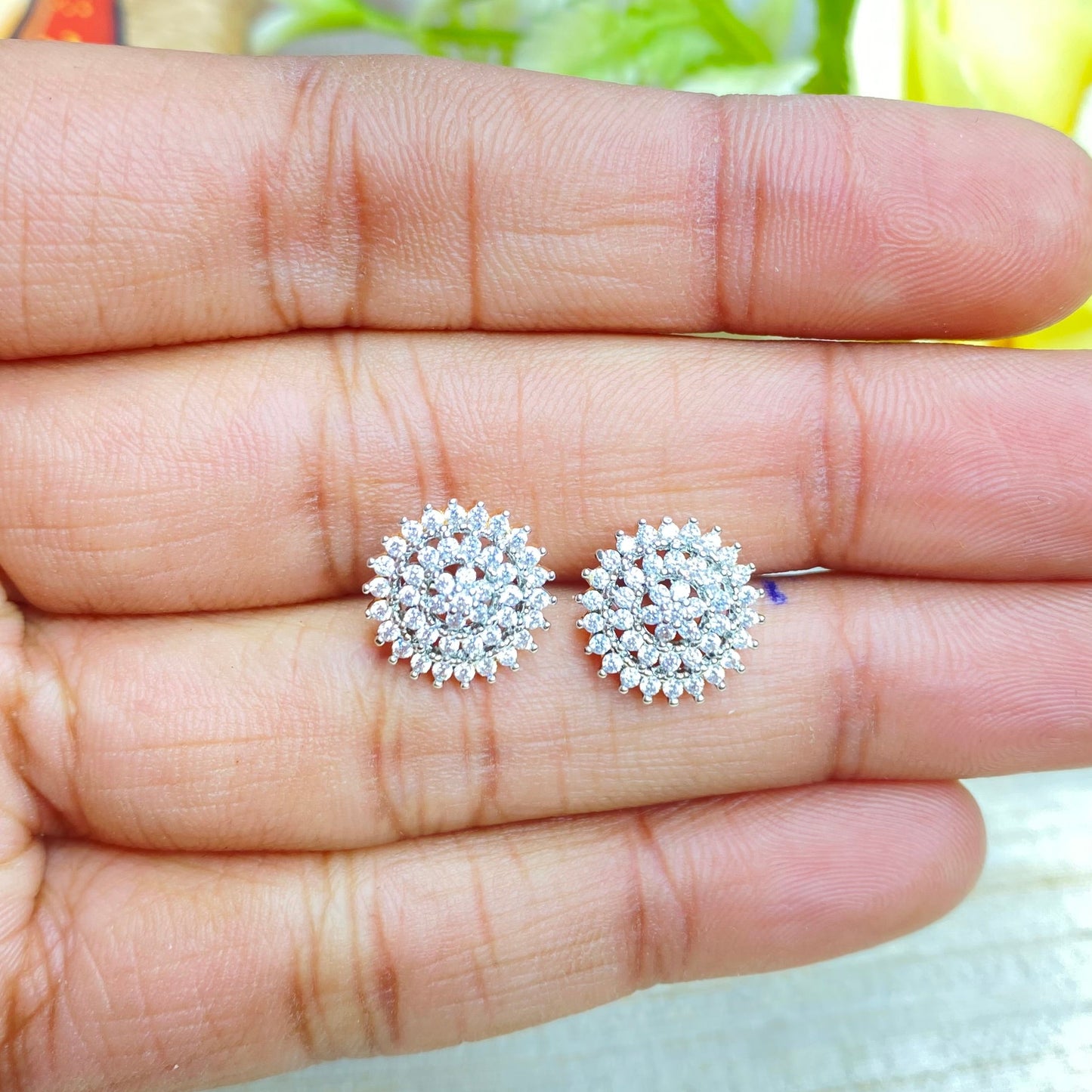 Trend studs