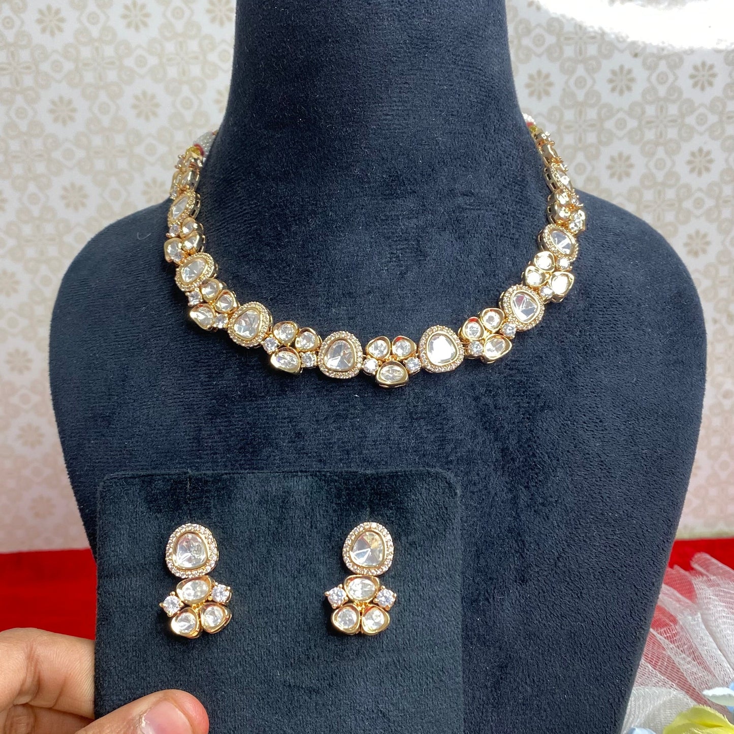 Rose Radiance Choker