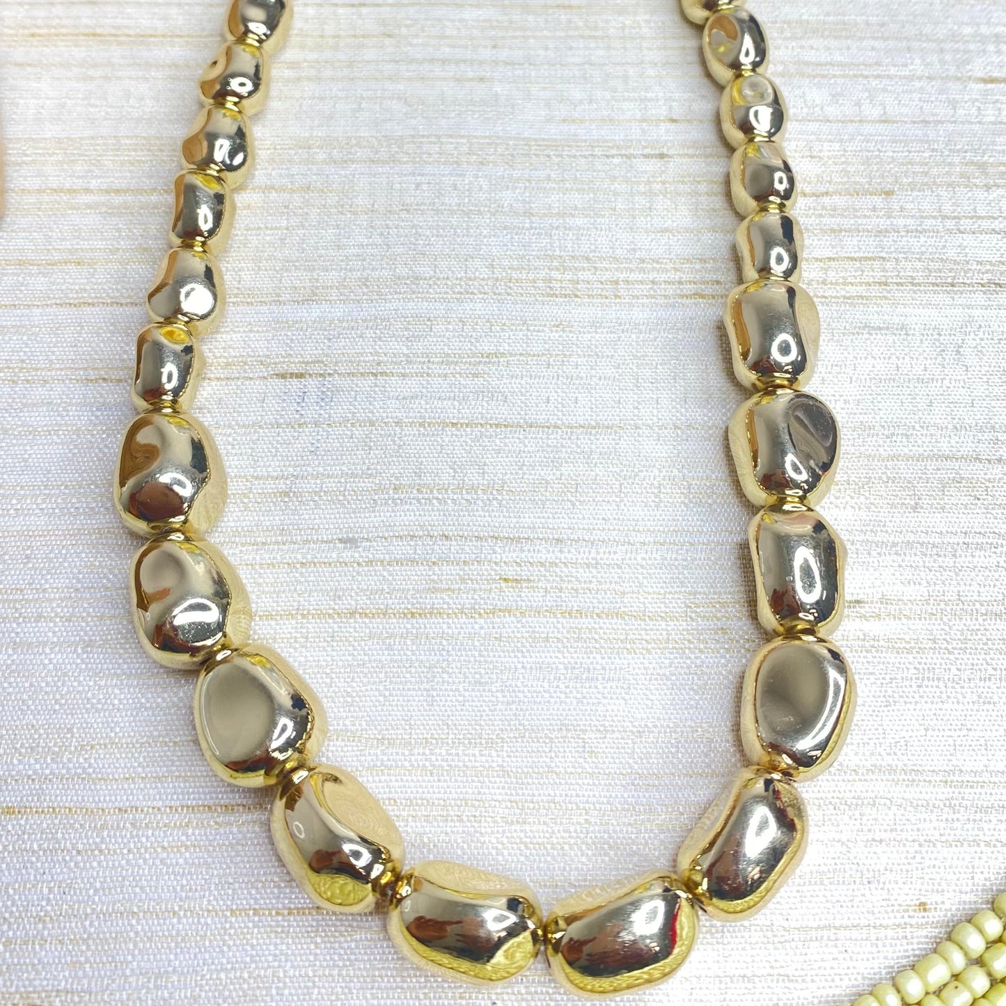 Gold pebble bead marco necklace