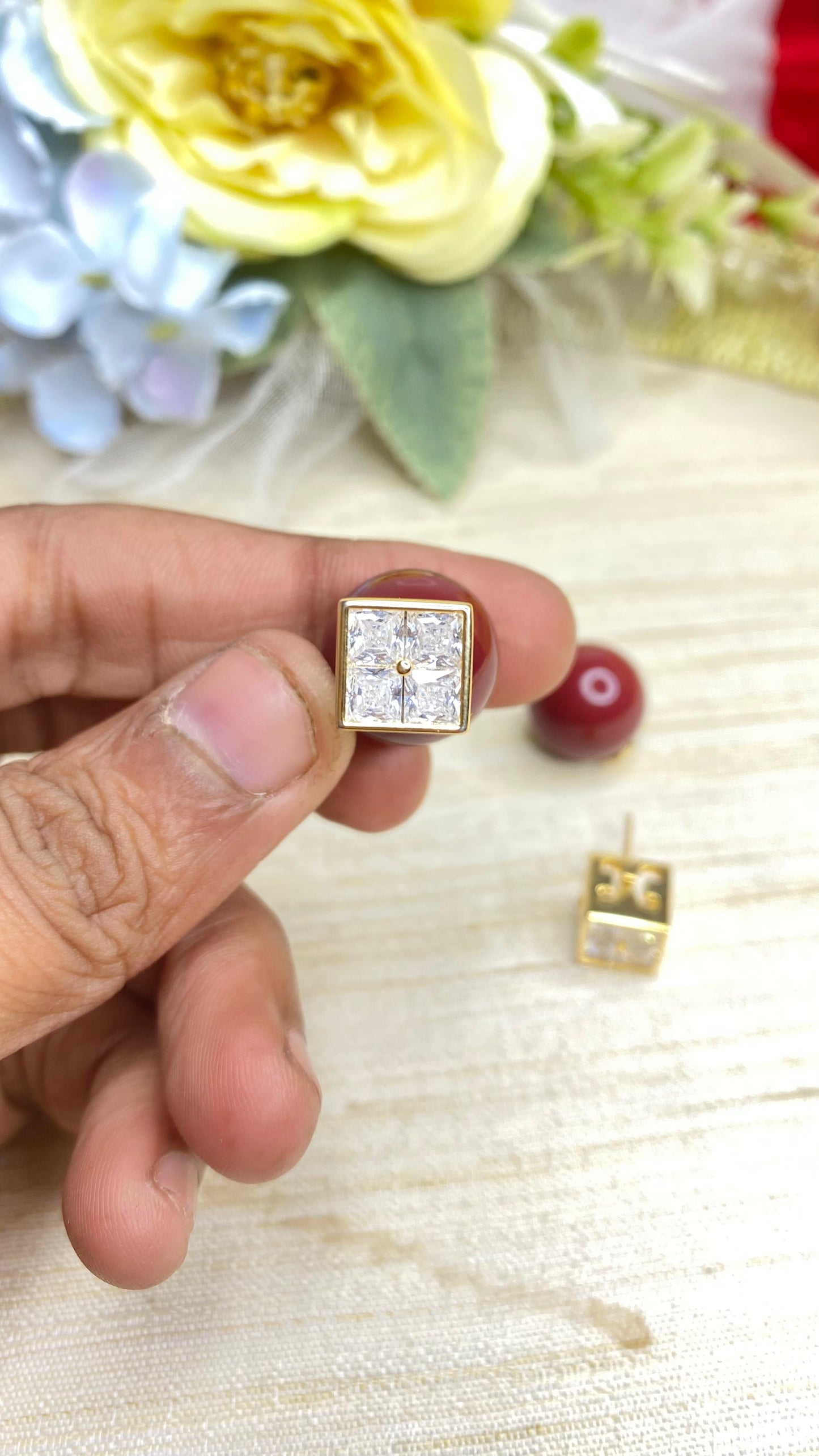 Designer Two in one studs⭐️