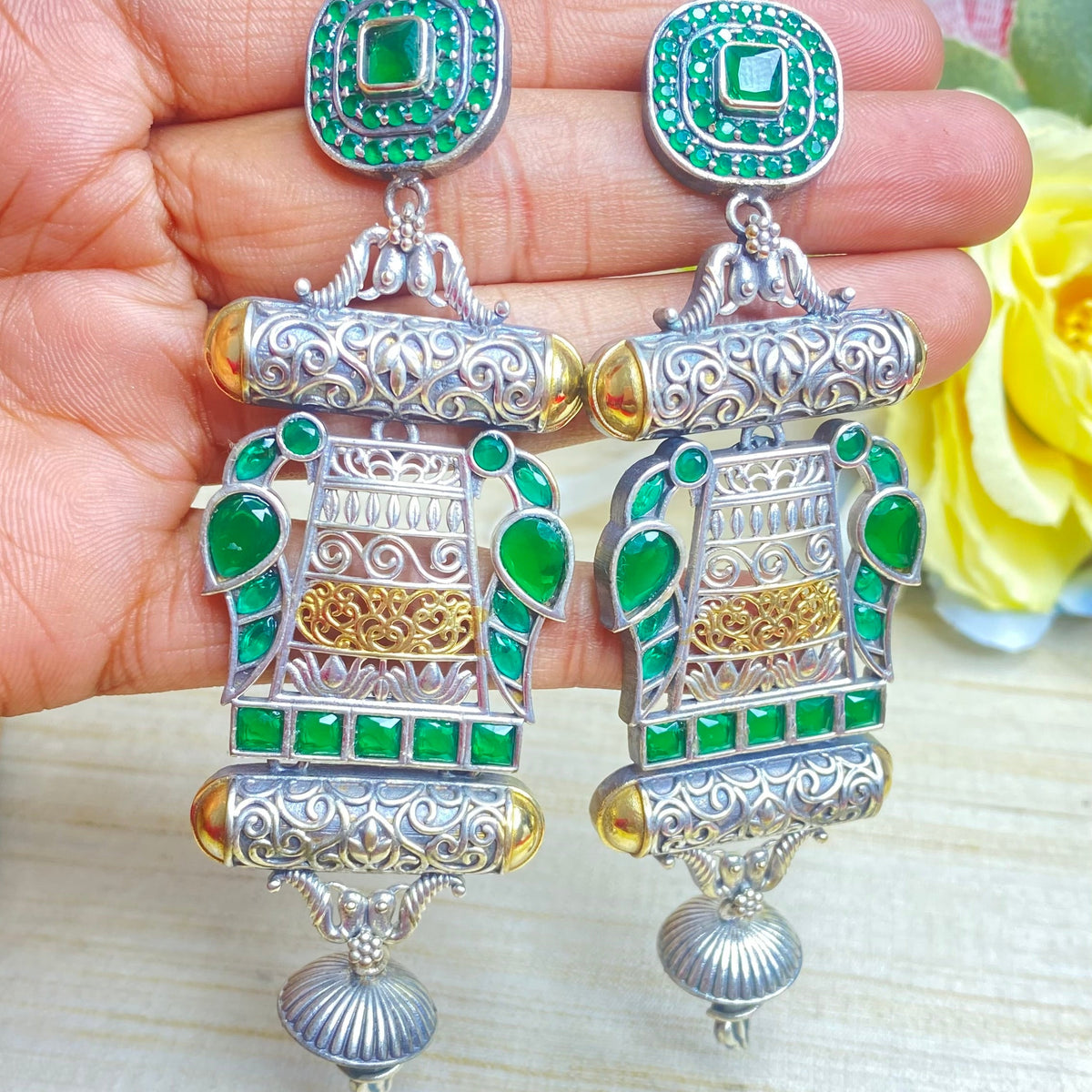 Mystic drops earrings