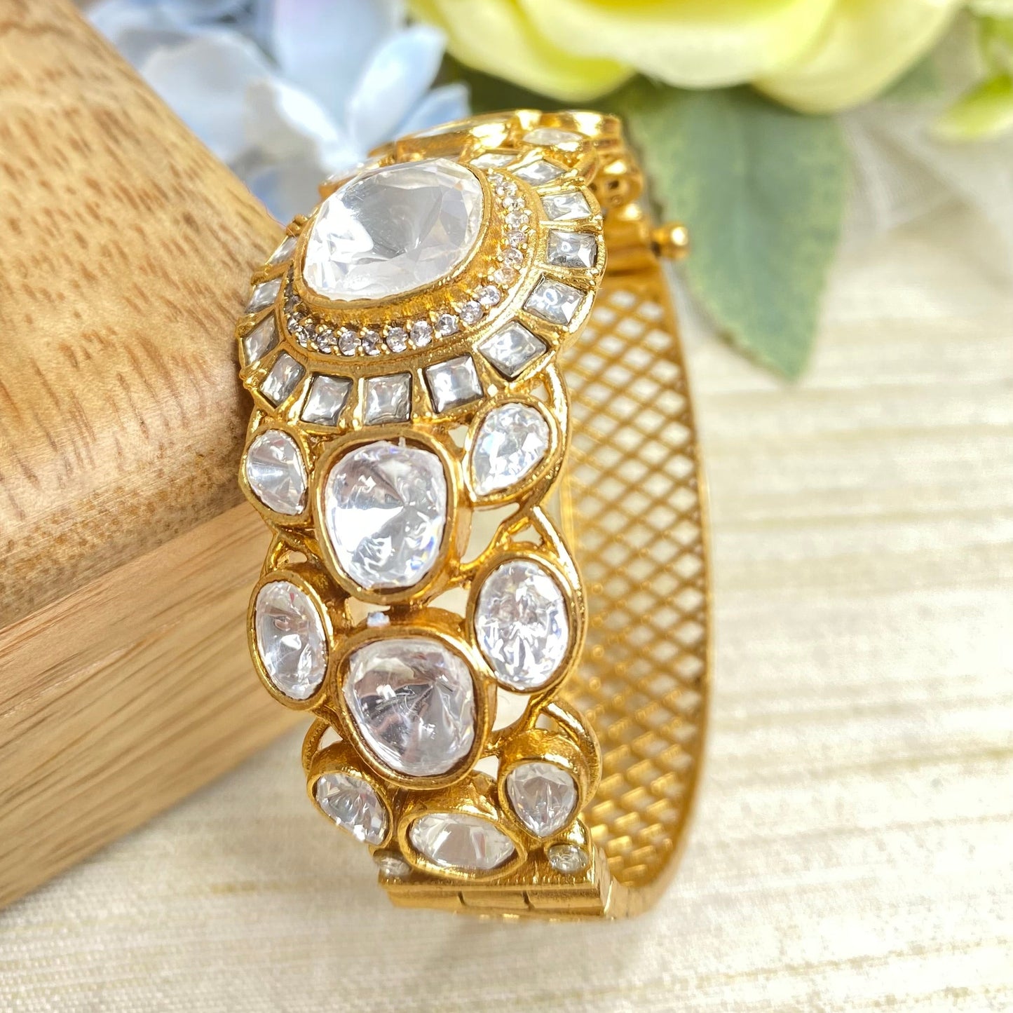 Kundan bracelet