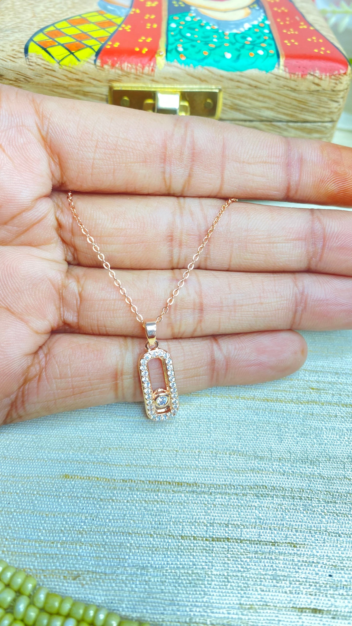 Elysian pendant