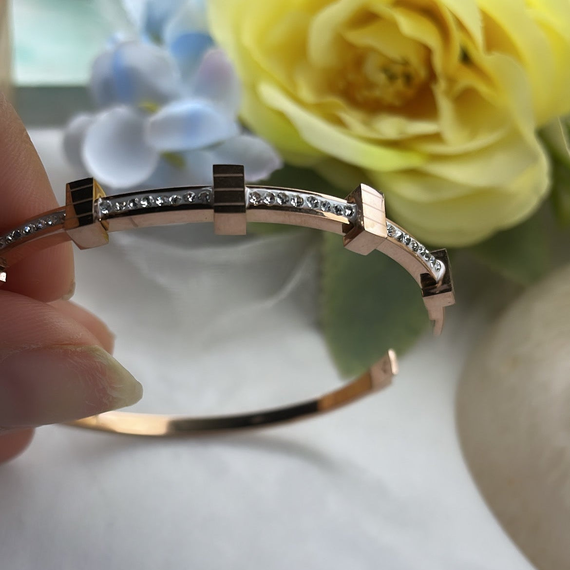 Sleek Anti Tarnish Bracelet