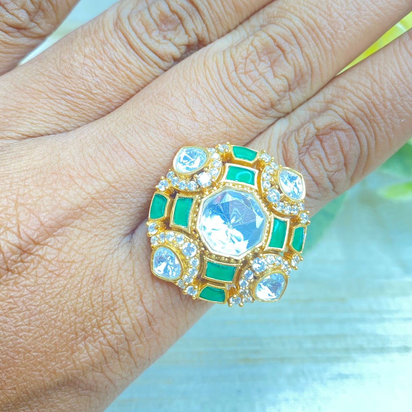 Kundan mirage ring