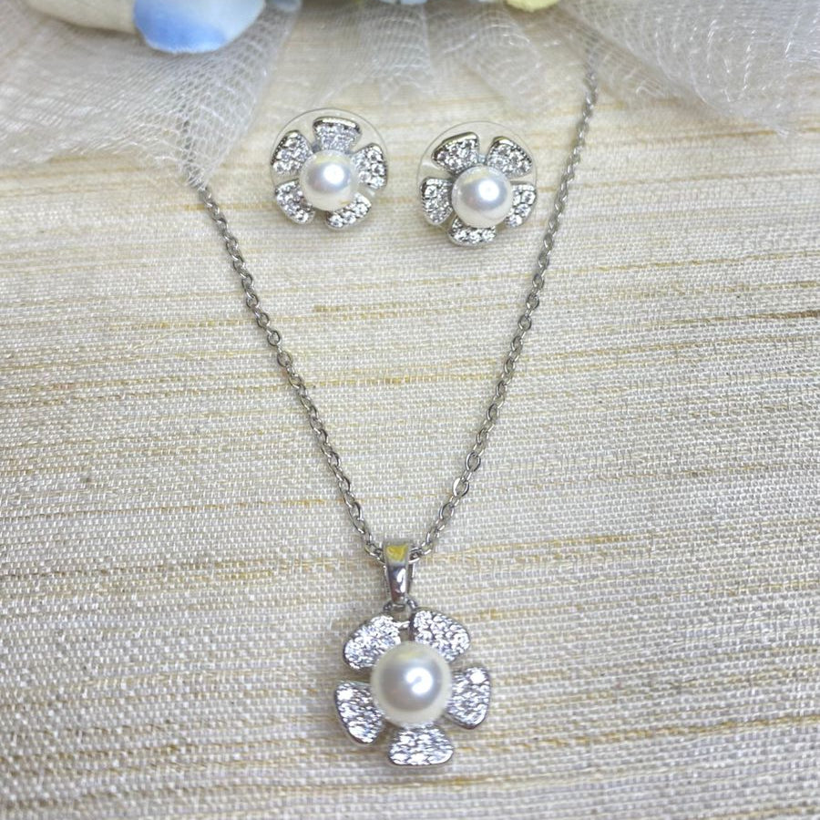 AD flower pendant set