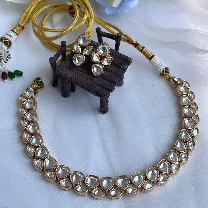 KUNDAN NECKLACE