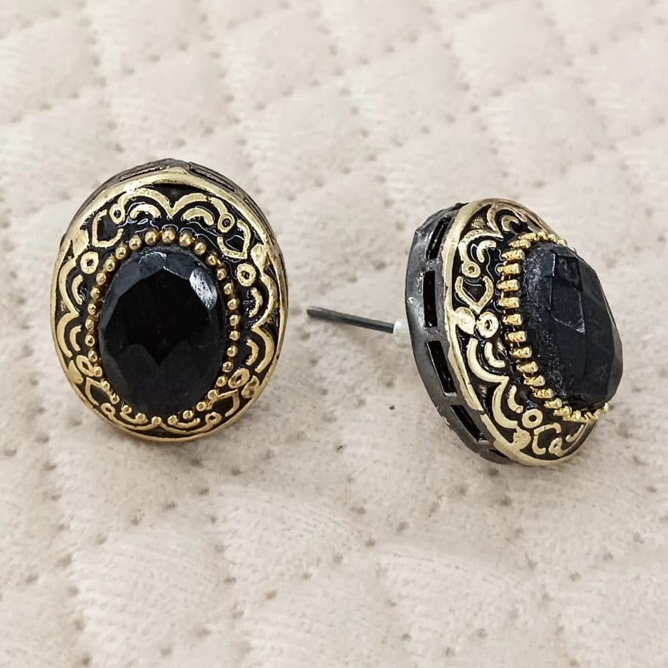 Black Studs
