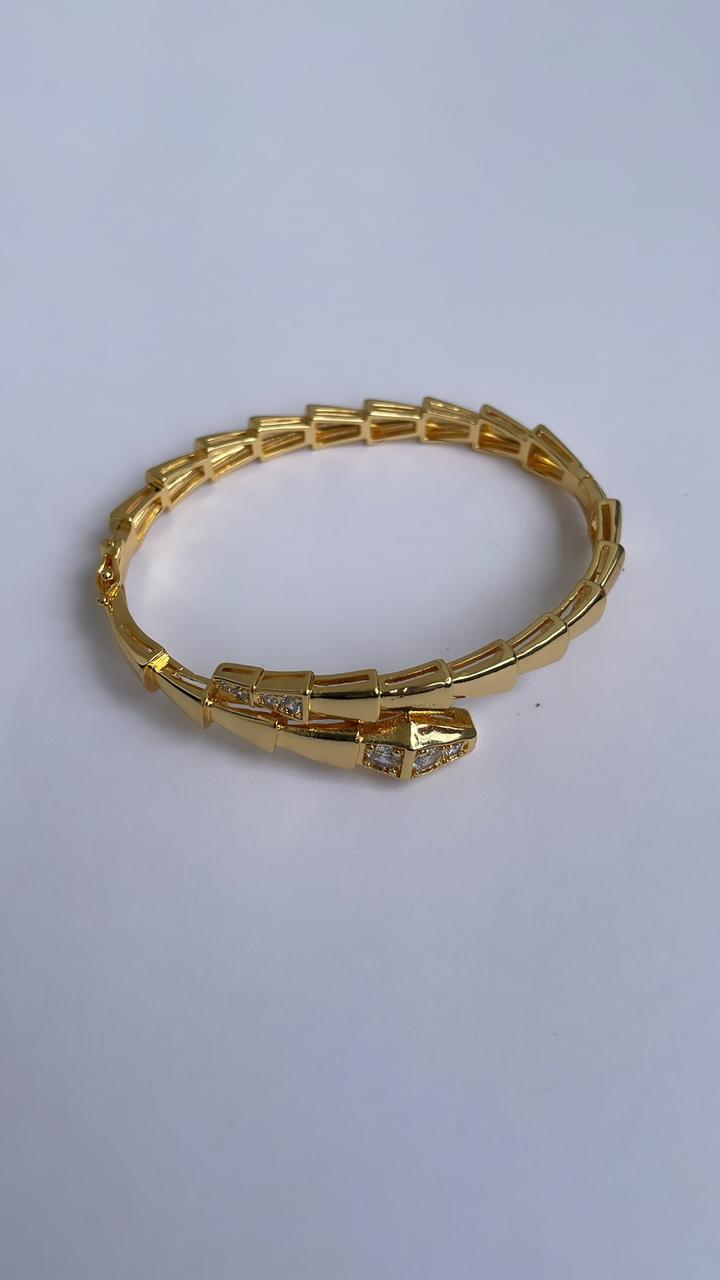 SNAKE BRACELET*