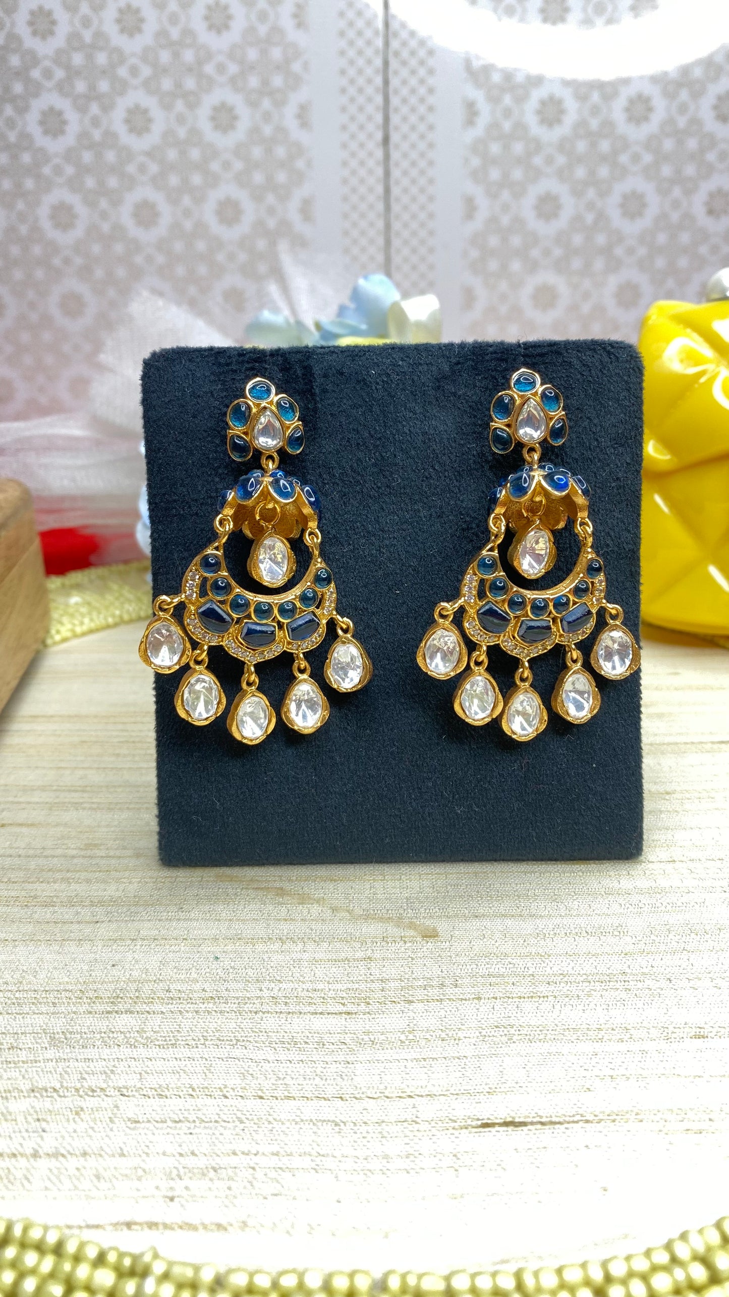 Noor-e-kundan Chandbali