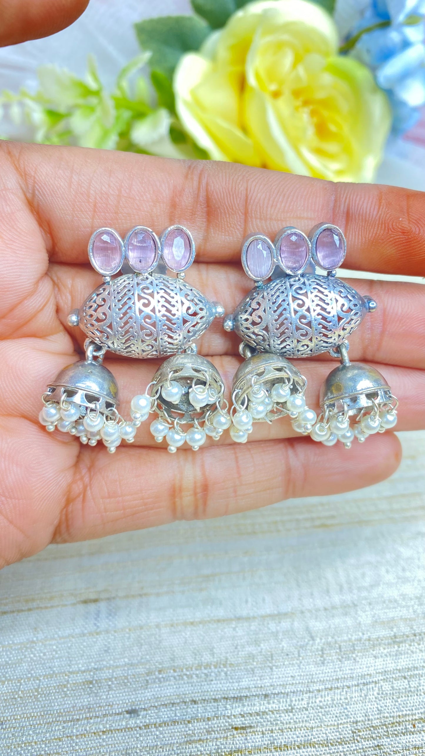 Antique Kundan drops