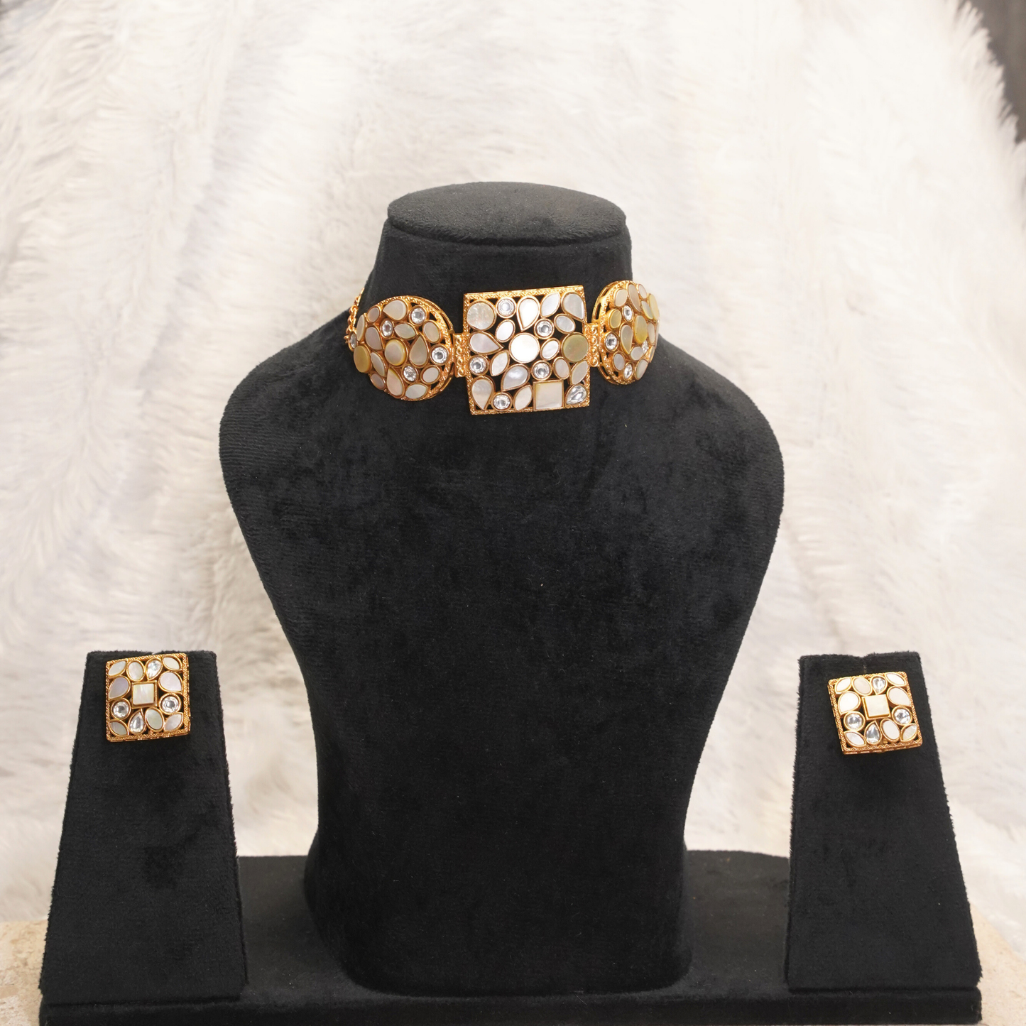Ivory Mosaic Kundan Choker Necklace Set