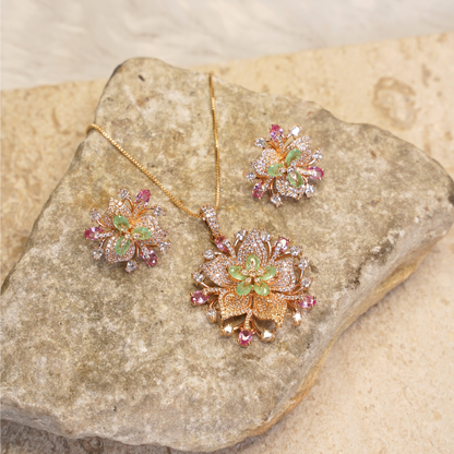 Gulnaar heritage bloom Pendant Set