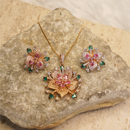 Gulnaar heritage bloom Pendant Set