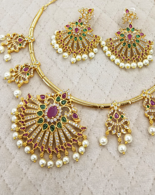 Majestic Pearl jadau Necklace Set