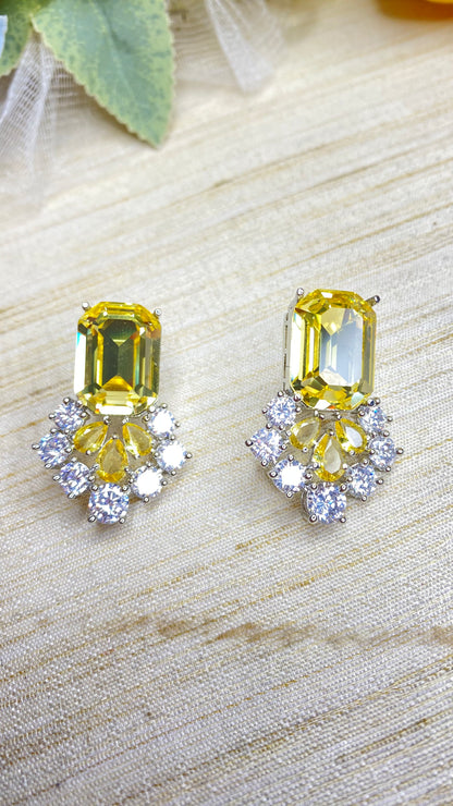 Crystal gleam studs