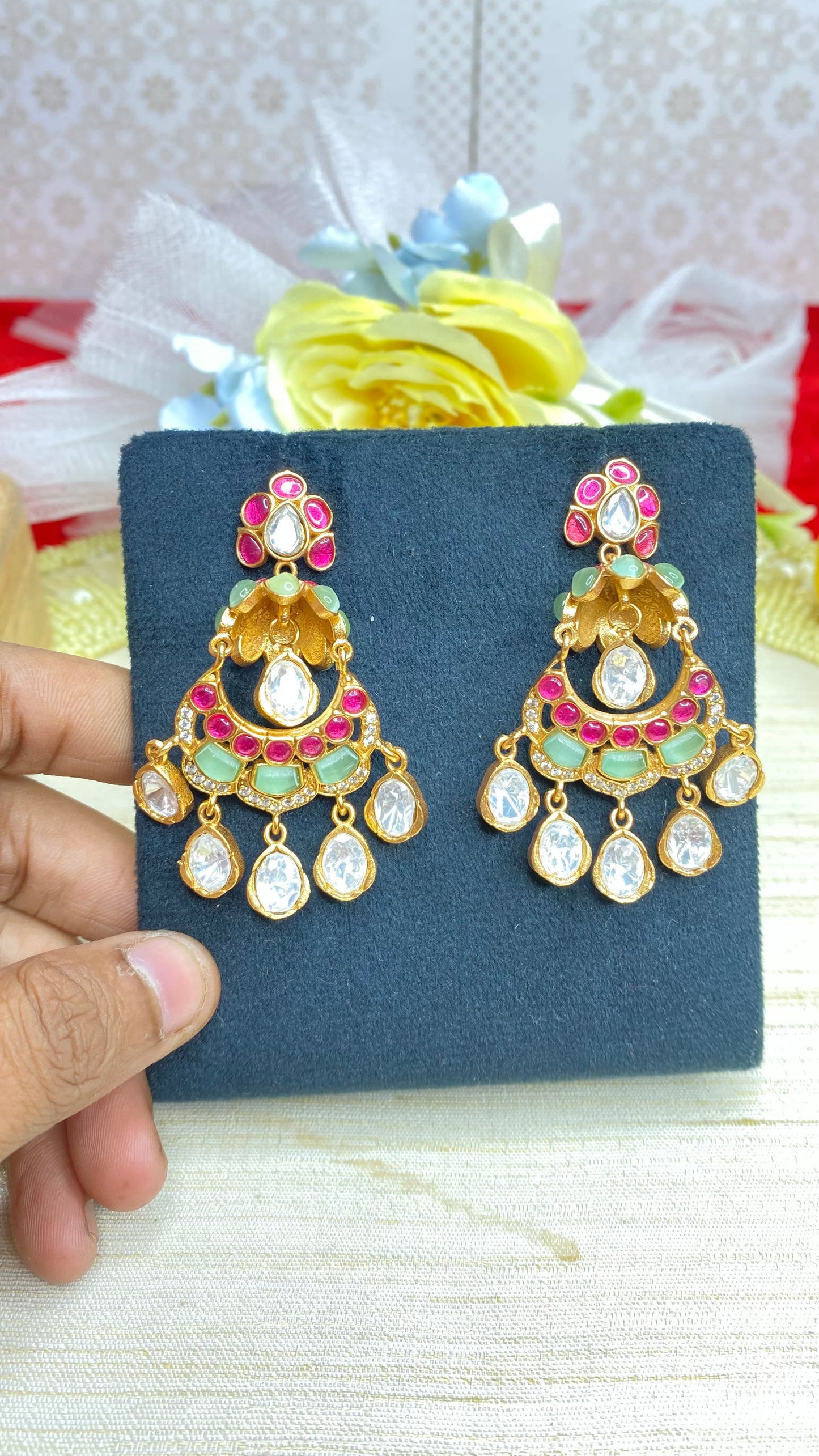 Noor-e-kundan Chandbali