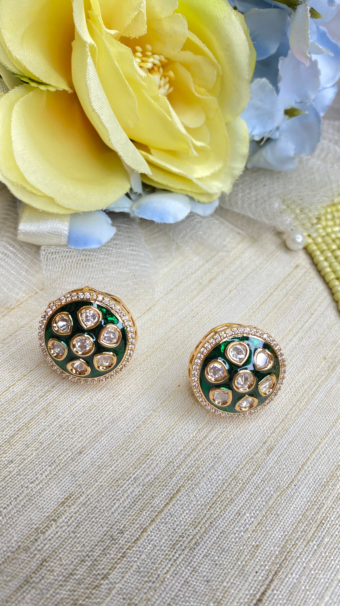 Kundan studs