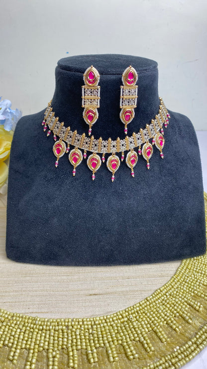 Beautiful choker set