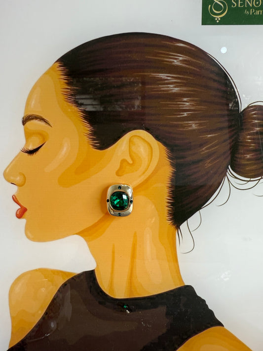 Royal luxe statement stud