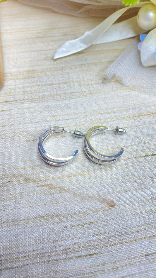 Classic bali hoops