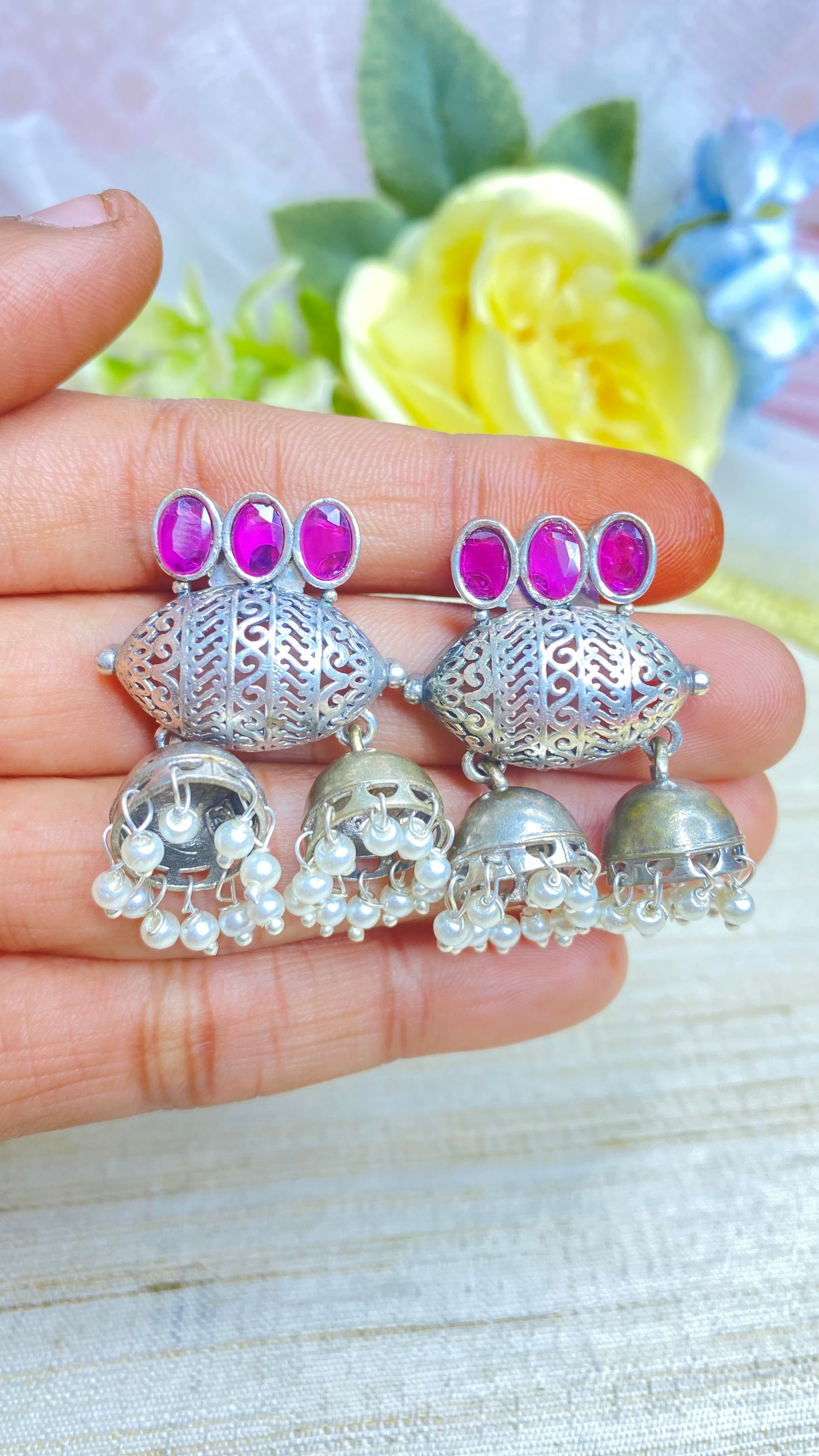 Antique Kundan drops