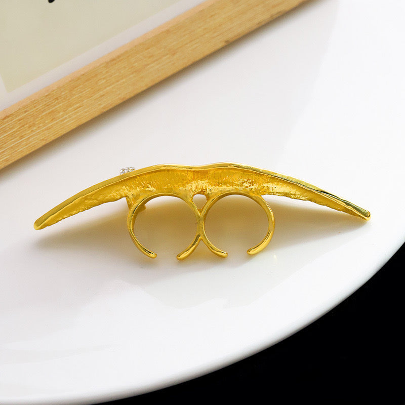 Flirty lips kundan connector ring