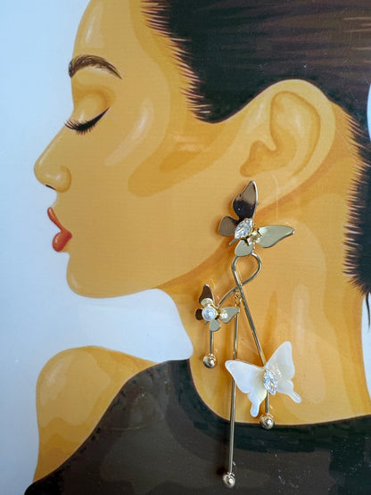 ❤️🦋 Valentine Golden Butterfly Love Drop Earrings