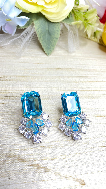 Crystal gleam studs