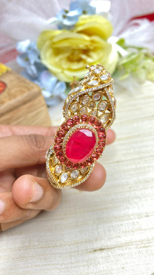 Kundan bracelet with red roby