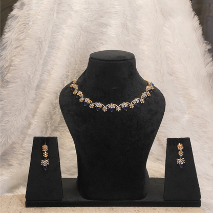 Dainty Glow Necklace