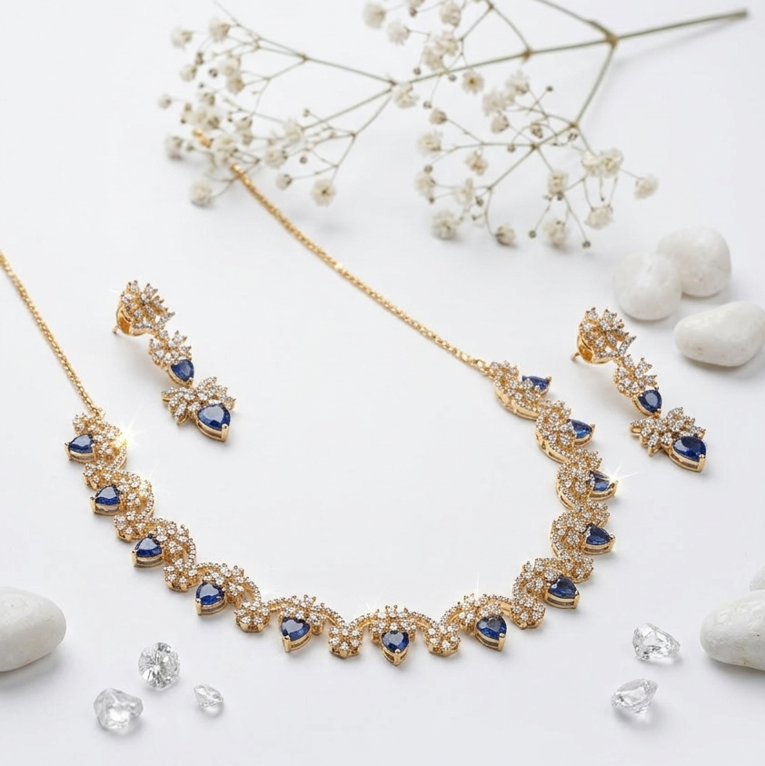 Dainty Glow Necklace
