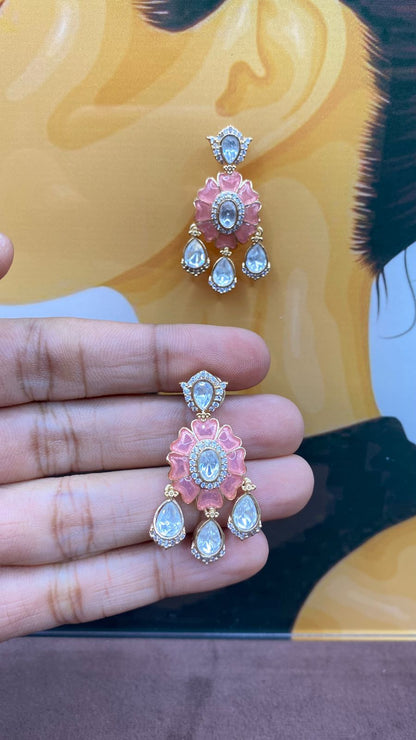 Gulnaar Kundan studs