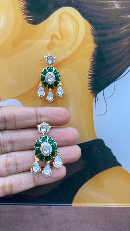 Gulnaar Kundan studs